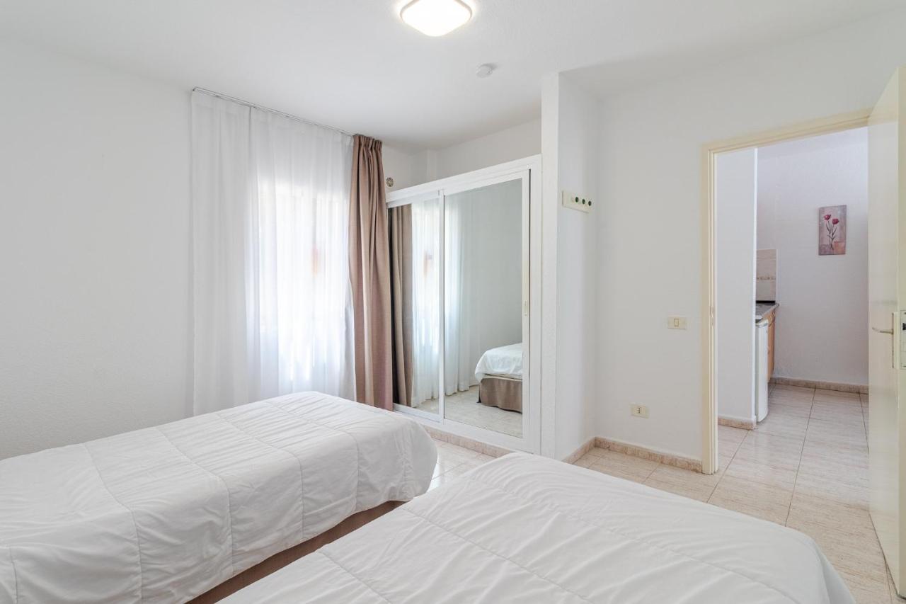 Flatguest Alisios Playa 4 Apartment Corralejo Luaran gambar