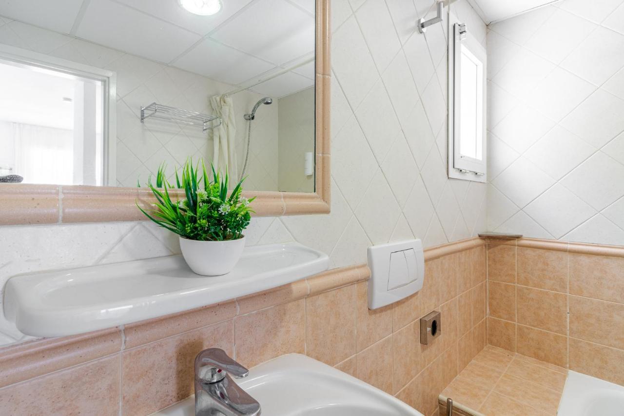 Flatguest Alisios Playa 4 Apartment Corralejo Luaran gambar