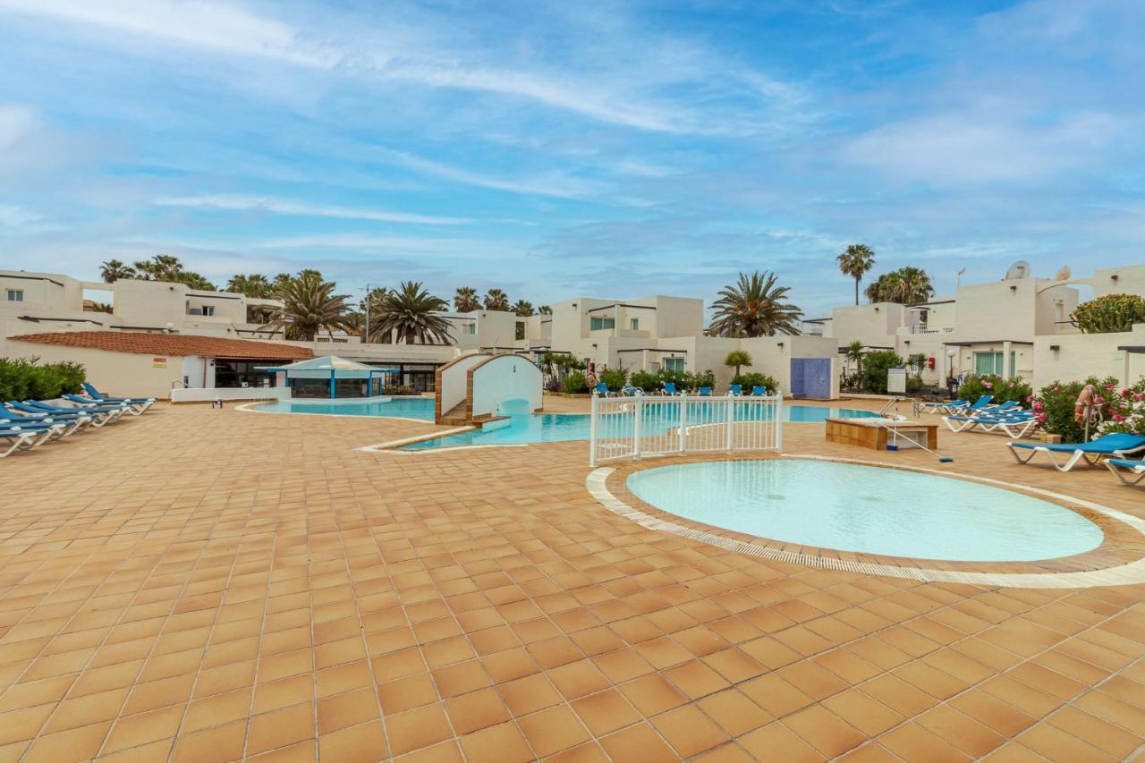 Flatguest Alisios Playa 4 Apartment Corralejo Luaran gambar